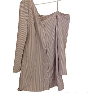 Rokoko cold shoulder button down shirt NWOT